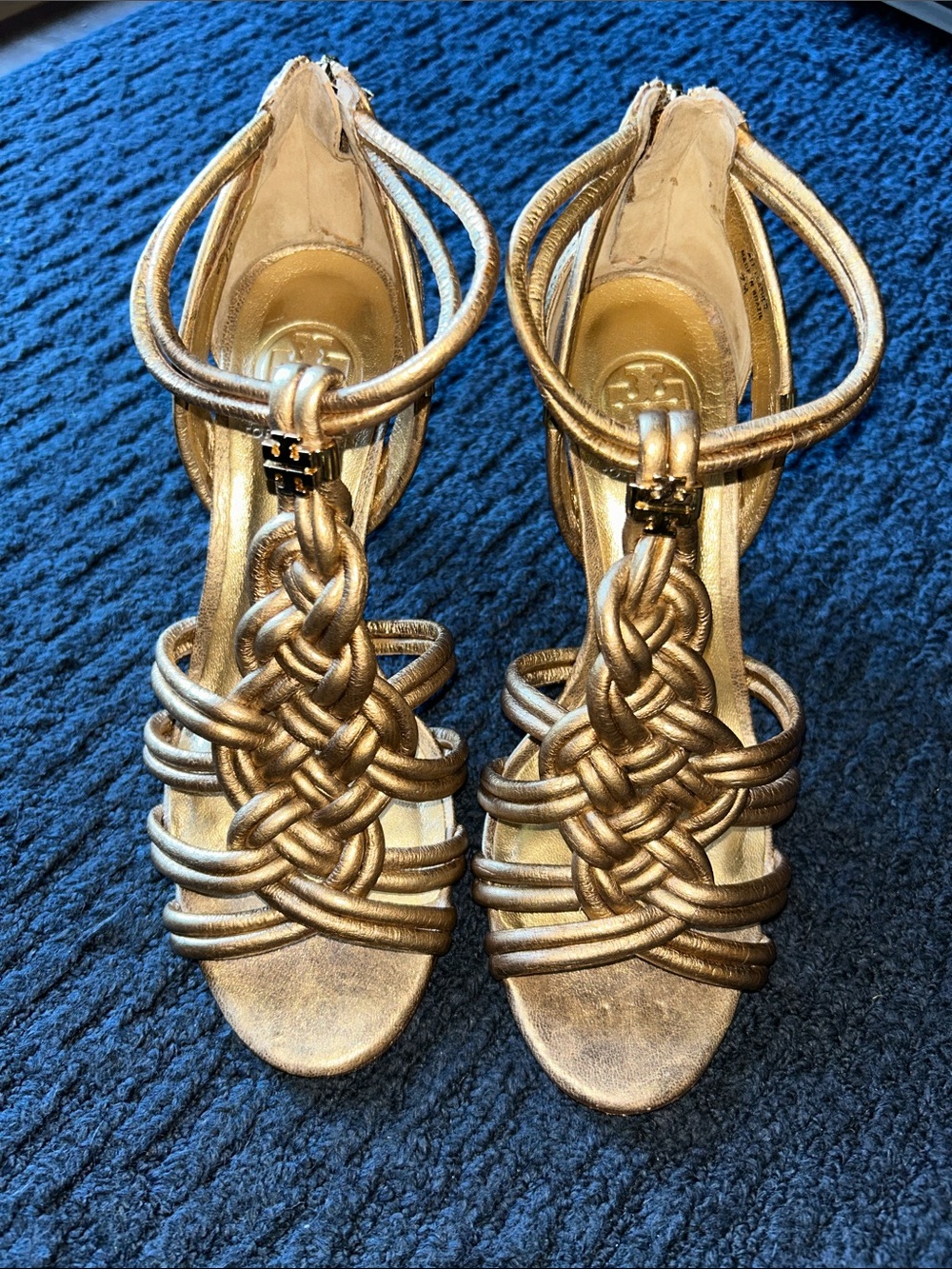 TORY BURCH "CONSTANCE" BRAIDED METALIC GOLD HEELS SIZE 7